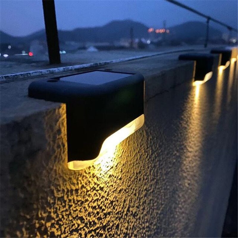4x Appliques LED solaires pour escaliers et clôtures
