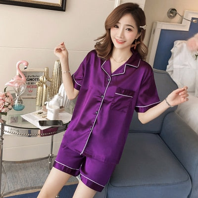 Pyjama en satin femme